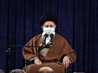 علی خامنه ای خواستار حمایت مردم از برنامه اقتصادی دولت شد