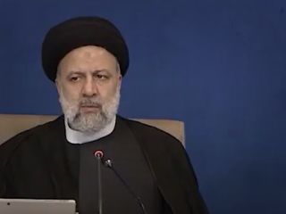 دلار از مرز ۳۳ هزار تومان عبور کرد ؛ ایران در سراشیب ورشکستی اقتصادی