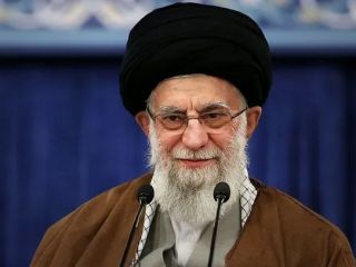 مدیر مسوول همشهری: بله برون پسر خامنه‌ای در کانکس برگزار شد