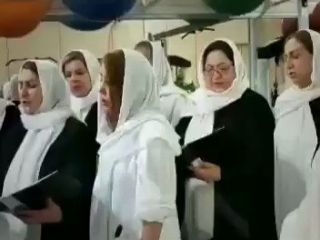 این نه مراسم عروسی است نه جشن تولد، اینجا مراسم عزاداری یک دختر جوان است