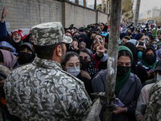 وزیر ورزش: در نامه فیفا الزامی برای حضور زنان در ورزشگاه وجود نداشته