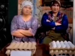 ویدیوی توضیح عرضه و تقاضا به زبان ساده توسط دو زن تخم مرغ فروش