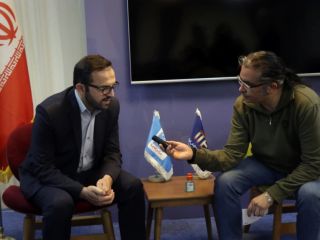 ایرنا تائید کرد: پسر حسین همدانی پس از تغییر نام به ریاست هیئت مدیره بانک کشاورزی منصوب شد