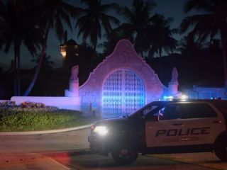 جستجوی اقامتگاه ترامپ؛ ماموران پوشه‌های فوق محرمانه‌‌ای پیدا کردند که اسناد در آنها نیست