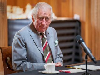 هفت دهه میراث‌دار تاج و تخت بریتانیا؛ چارلز با عنوان «چارلز سوم» بالاخره پادشاه شد