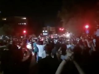 همایون شجریان: روزهای تلخی است / محسن چاووشی: همکاری خود را با وزارت ارشاد قطع می کنم