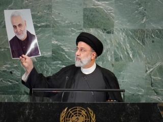 بازگشت «وحشیانه» جمهوری اسلامی به روزهای اول انقلاب با شرکت ابراهیم رئیسی