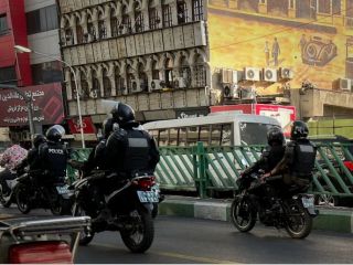 اتحادیه اروپا چهار نهاد و ۱۱ مقام ایران را در واکنش به سرکوب اعتراضات تحریم می‌کند