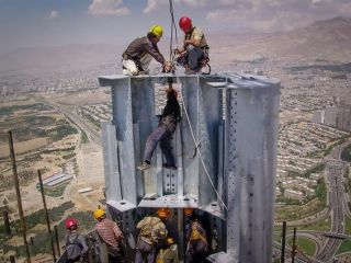 مراحل ساخت برج میلاد تهران - عکس