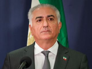 شاهزاده رضا پهلوی «نخبگان سیاسی» را به همکاری برای «سرنگونی جمهوری اسلامی» دعوت کرد