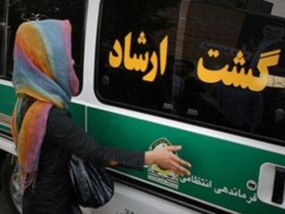 روایت یک شهروند؛ از خشونت کلامی در ون نیروی انتظامی تا تعرض جنسی در بازداشتگاه«نیلوفر» 