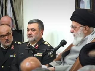 خامنه‌ای اشتری را توبیخ کرد، بحران روحی شدید در نیروی انتظامی