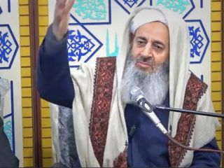 انتقاد مولوی عبدالحمید از جو امنیتی: «۸۰ ساله‌ها و ۹۰ ساله ها نمی‌توانند برای جوانان تصمیم بگیرند»