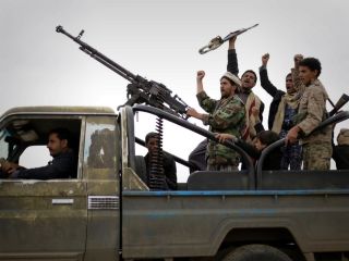 جمهوری اسلامی به ارسال اسلحه به یمن ادامه می‌دهد؛ توقیف قایق حامل تسلیحات توسط فرانسه