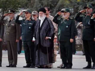 سنای استرالیا: دولت سپاه پاسداران ایران را تروریستی اعلام کند