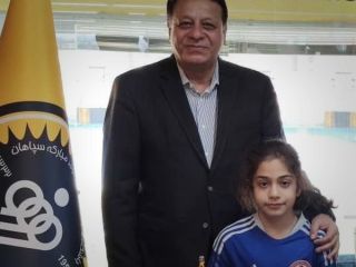 بازگشت آرات حسینی به ایران و قرارداد با سپاهان