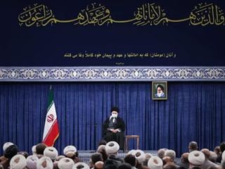 خامنه‌ای: حجاب محدودیت شرعی و قانونی است