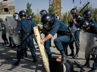 دو کشته بر اثر شلیک ماموران به مردم در مازندران