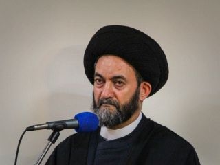 امام جمعه اردبیل: جمهوری آذربایجان نه تنها با یزید زمان بیعت کرد بلکه آن را ولی خود گرفت