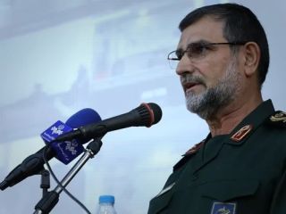 فرمانده نیروی دریایی سپاه: در آینده ناو هواپیمابری را شاهد خواهیم بود که در دنیا وجود ندارد