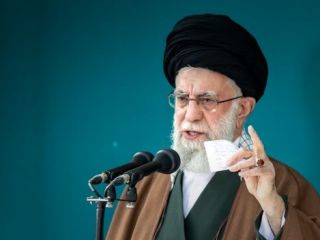 خامنه‌ای خواهان ادامه مراسم «برائت از مشرکین» در زمان حج شد