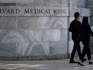 رئیس سردخانه دانشکده پزشکی هاروارد به اتهام خرید و فروش و سرقت اندام اجساد بازداشت شد