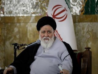 وحید اشتری: جناب علم الهدی ۱۰ درصد مال خودت ولی ازین به بعد ادای اشکنه خوری و‌ حقوق ۲ میلیونی در نیار