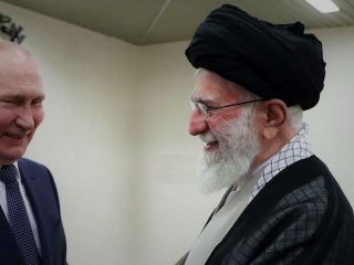 آخرین تبر بر سیاست خارجی خامنه‌ای؛ بعد از چین، روسیه هم از ادعای امارات بر جزایر ایرانی حمایت کرد