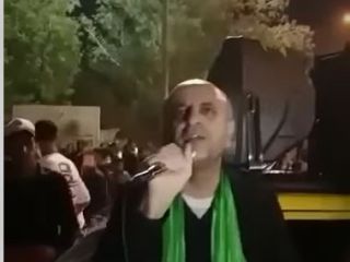 ببینید چطور این مرد از بلندگوی مراسم محرم استفاده و جمهوری اسلامی را به رگبار بست