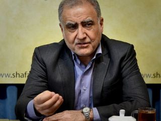 علیرضابیگی: معاون مجلس به نماینده‌ها گفته شاسی‌بلندها باید به نام داماد، عروس و شوفرتان باشد