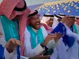 انتشار ویدیوی رقص عربستانی نیمار در باشگاه الهلال و عبایه سبز پوشیدن دوست دختر رونالدو