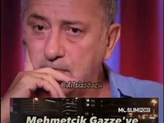 اعتراض خبرنگار و مجری تُرک به تظاهرات طرفداران حماس در منطقه فاتیح استانبول