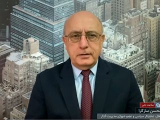 محسن سازگارا: به سرداران پلاستیکی سپاه دستور داده شده ساکت باشند و رجزخوانی نکنند