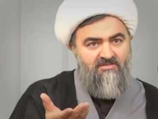 انتقاد شدید رئیس یک حوزه علمیه از خامنه‌ای: دلش برای فلسطین و یمن بیشتر از ایران می‌سوزد