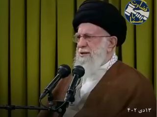 تهدید خامنه‌ای: هر کس با انتخابات مخالفت کنه با جمهوری اسلامی مخالفت کرده