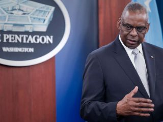 وزیر دفاع آمریکا: شبه‌نظامیان تحت حمایت ایران توانمندی فراوانی دارند، من بیشترش را دارم