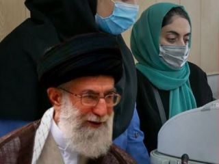 شعبده‌بازی خامنه‌ای برای افزایش آمار مشارکت همزمان با تحریم گسترده سیرک انتخاباتی