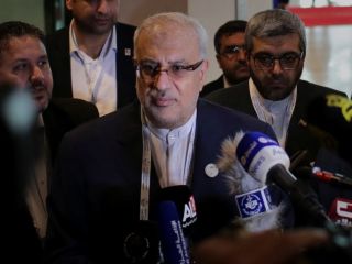 وزیر نفت تولید گاز ایران را «۴۲ درصد» بیشتر از میزان واقعی اعلام کرد