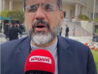 توضیحات وزیر ارشاد درباره دفن فرامرز اصلانی در ایران