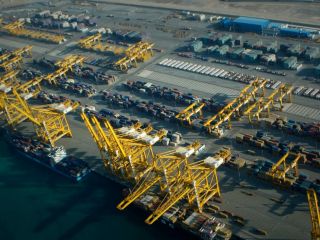 آمریکا شرکت کشتیرانی اماراتی را به دلیل حمل کالای ایرانی تحریم کرد