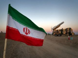 ۱۳ سناتور جمهوری‌خواه: دولت بایدن توضیح دهد چرا معافیت تحریمی علیه ایران را تمدید کرده است