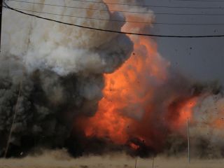 انفجار بزرگ در یک پایگاه حشد شعبی در استان بابل عراق