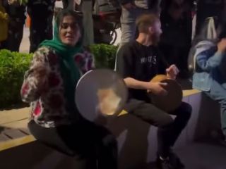 موسیقی خیابانی در شب‌های شاد شیراز
