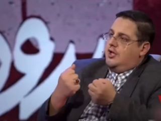 کارشناس برنامه صداوسیما: فرد بدون حجاب، مخالف نه، مزاحم است