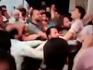 (ویدیو) سخنرانی ظریف در کاشان به نزاع و درگیری کشیده شد