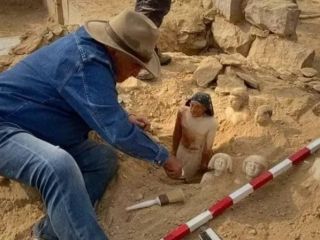 قتل یک کودک ۸ ساله و قطع دست‌هایش برای باز کردن مقبره باستانی در مصر