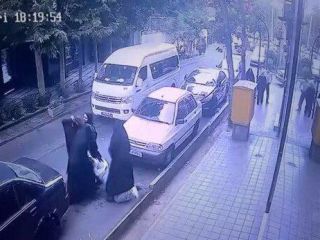 به بهانه اظهارات پلیس درباره برخورد وحشیانه پاسبانانِ زنِ گشت منسوخِ ارشاد با دو دخترِ هم‌میهن