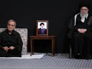 شنیده‌هایی در مورد درخواست پزشکیان از خامنه‌ای برای اجتناب از جنگ با اسرائیل