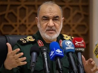حسین سلامی، فرمانده کل سپاه می‌گوید برای انتقام از اسرائیل «متفاوت عمل خواهد شد»