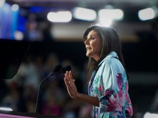 نیکی هیلی می‌گوید جمهوری اسلامی در انتخابات آمریکا دخالت کرد و نام او را در فهرست ترور گذاشت